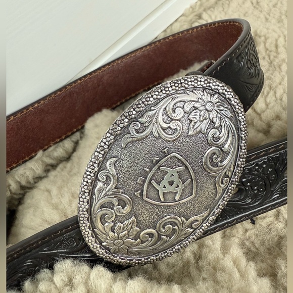 Ariat Boy's Tooled Western Belt with Removable Buckle size 24 30in black leather - Picture 10 of 17